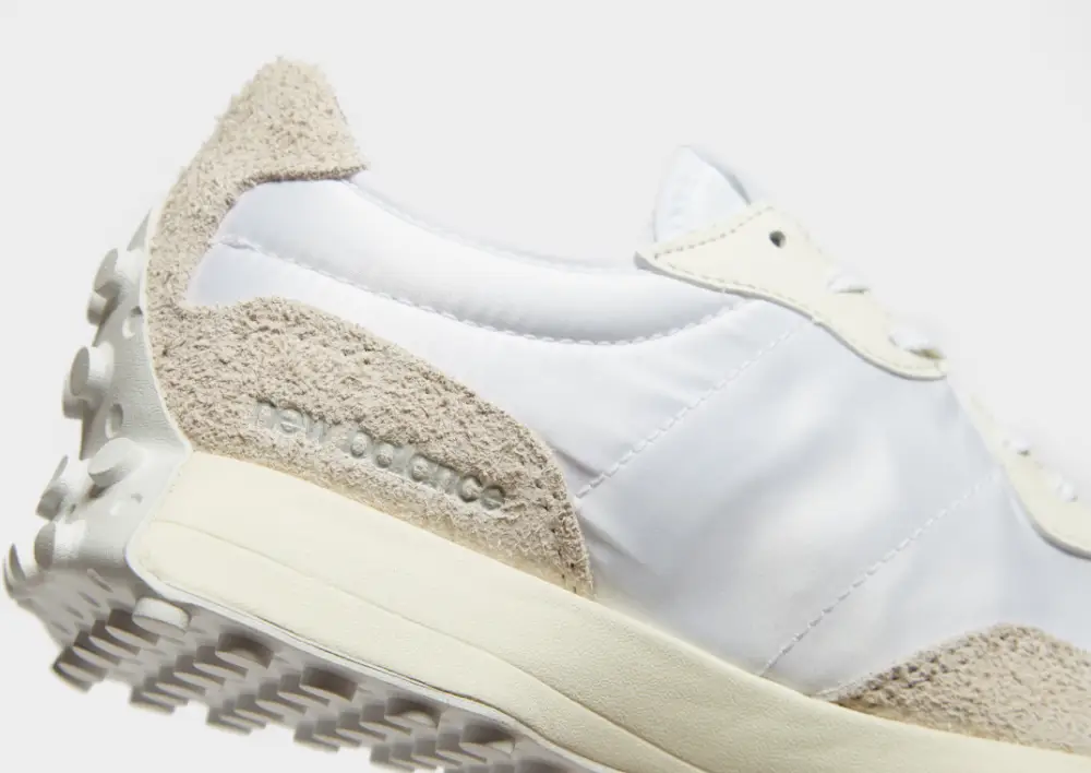 New Balance 327 Women's 