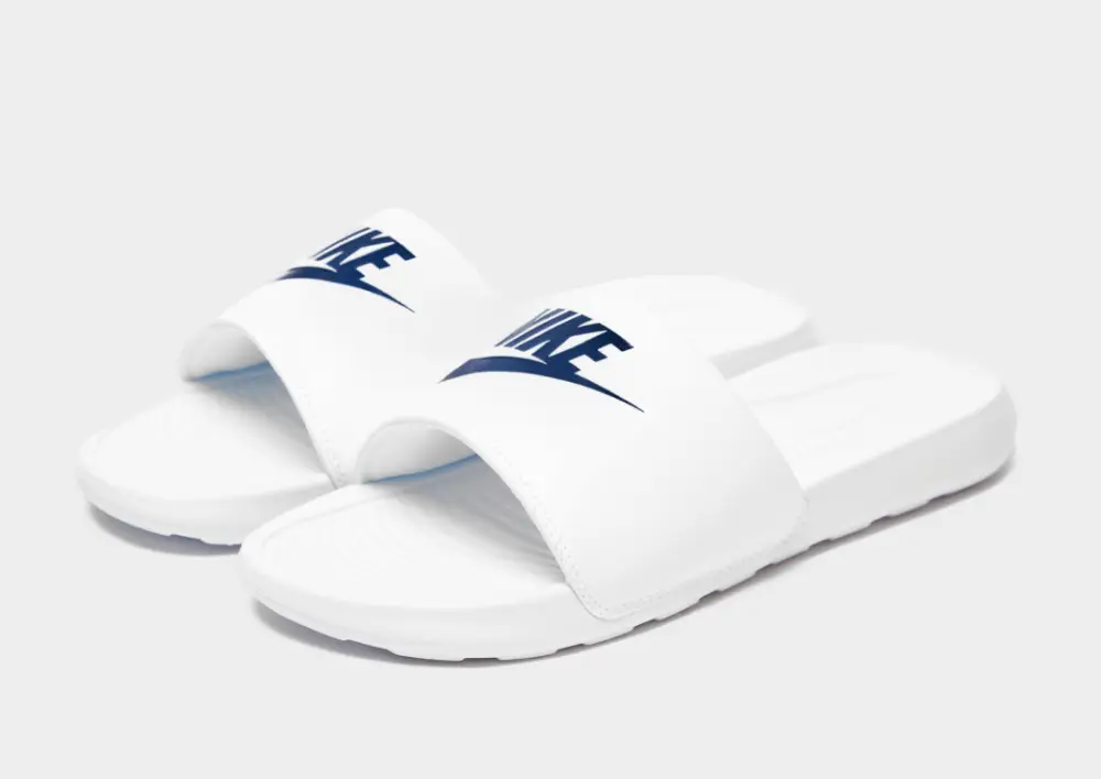 Nike Victori Slides