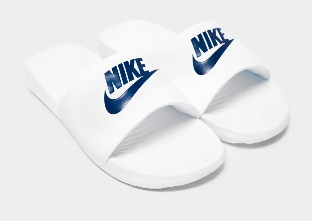 Nike Victori Slides 