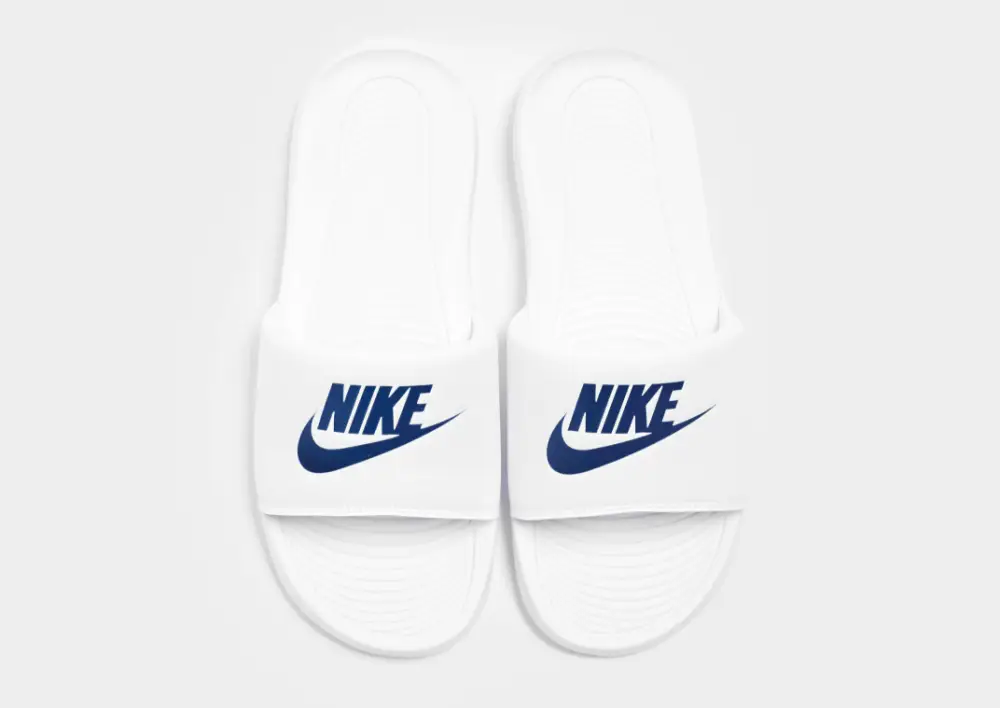 Nike Victori Slides 