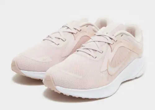 Nike Quest 5 Women's