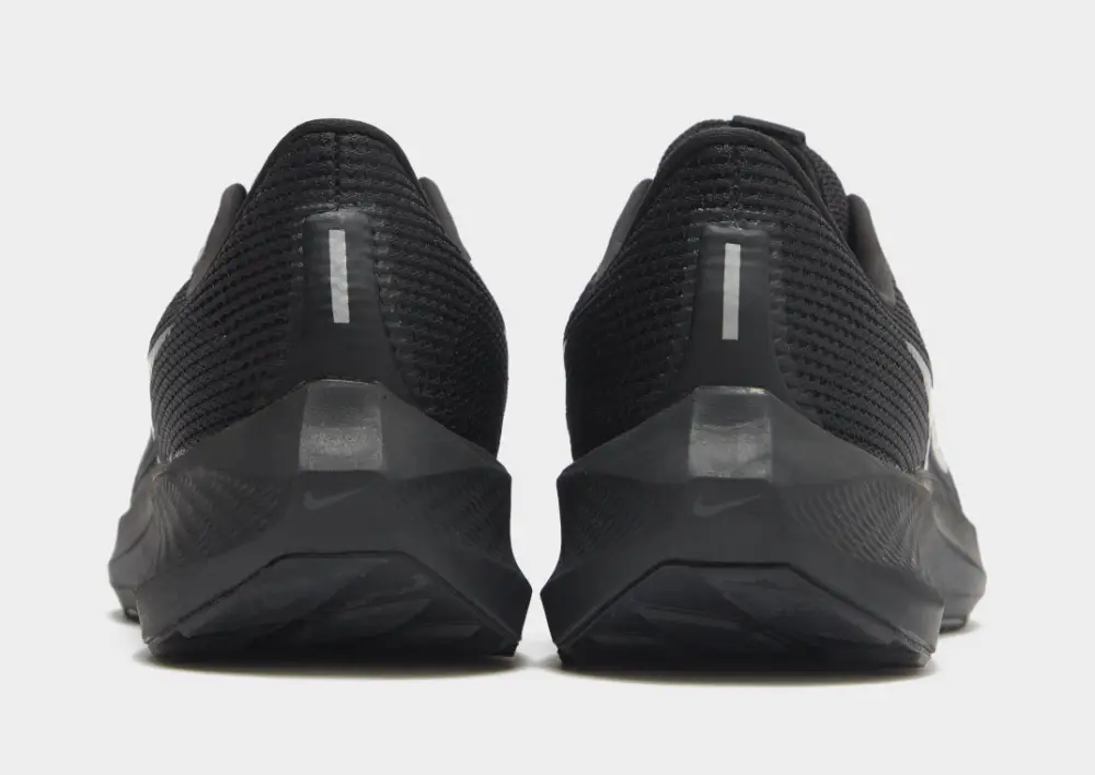 Nike Pegasus 40 