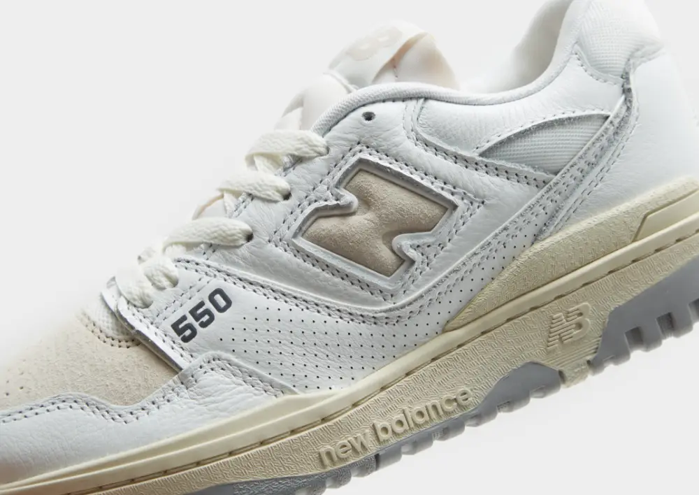 New Balance 550 Women's 