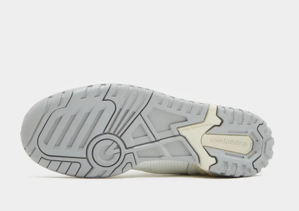 New Balance 550 Women's 