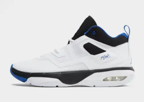 Jordan Stay Loyal 3 C3D6142