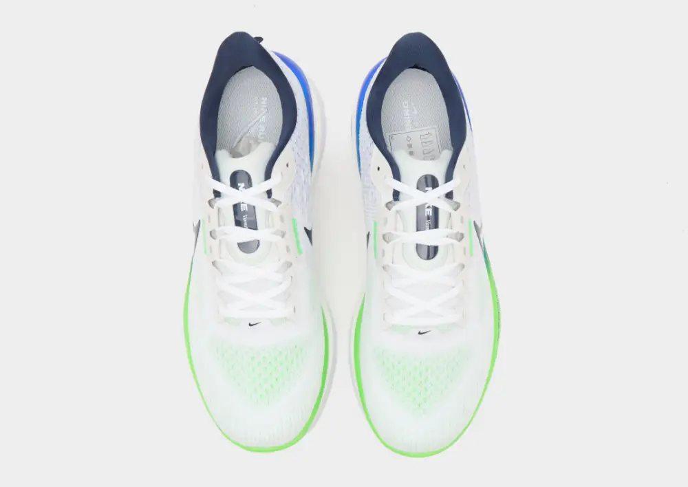Nike Vomero 17 