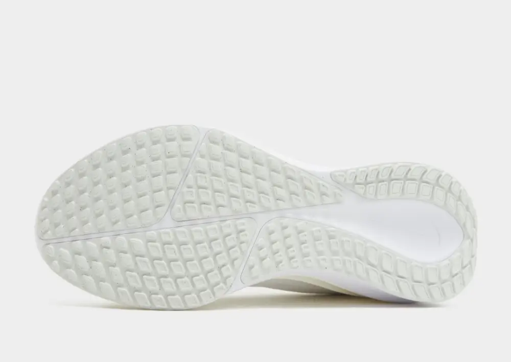 Nike Vomero 17 