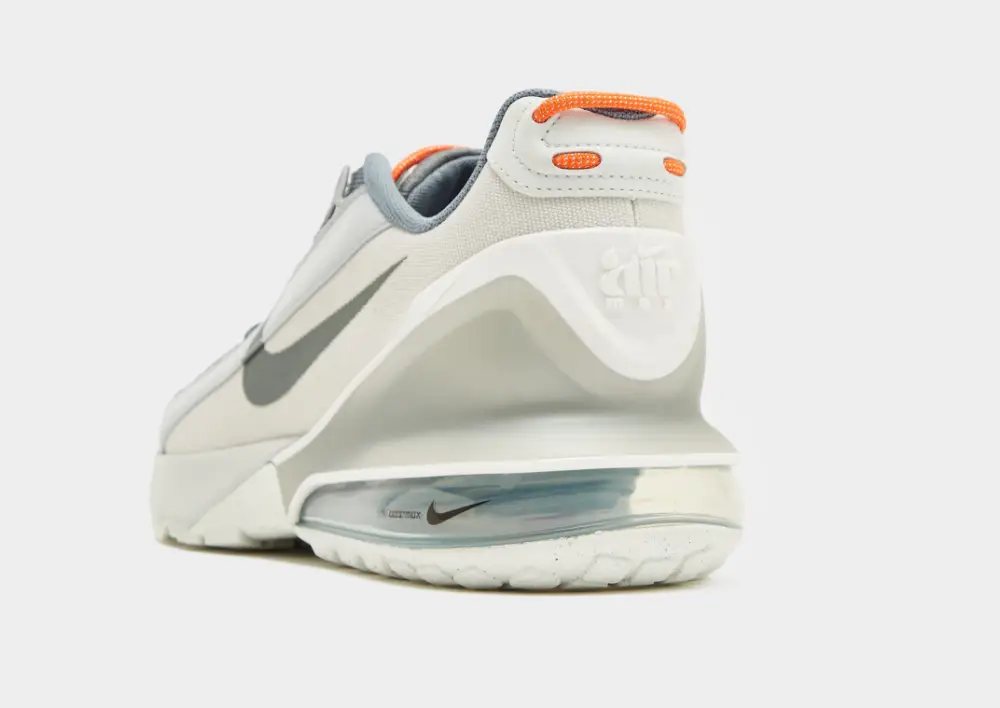 Nike Air Max Pulse Roam 