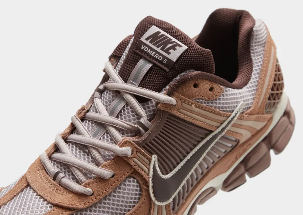 Nike Zoom Vomero 5 