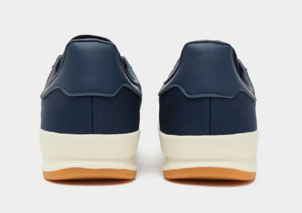 adidas Originals Jeans 