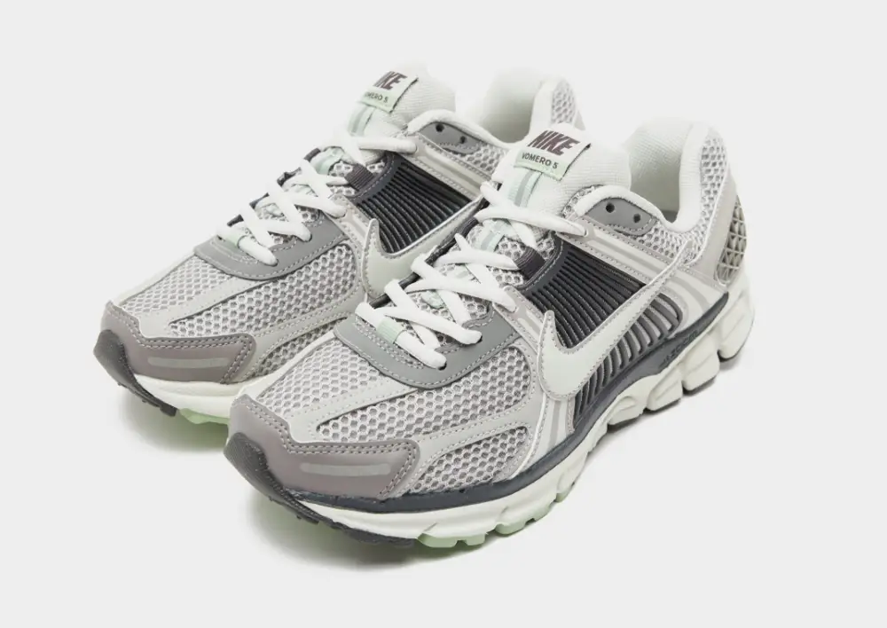 Nike Vomero 5 Women's