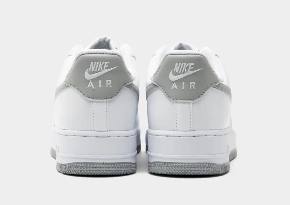 Nike Air Force 1 '07 