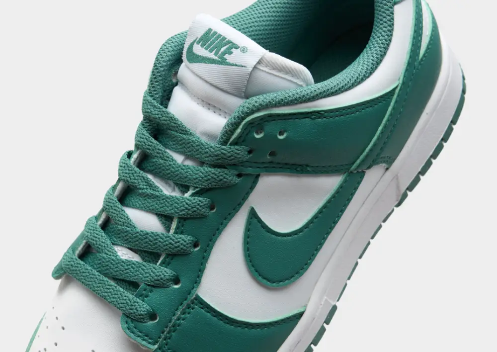 Nike Dunk Low Women's 