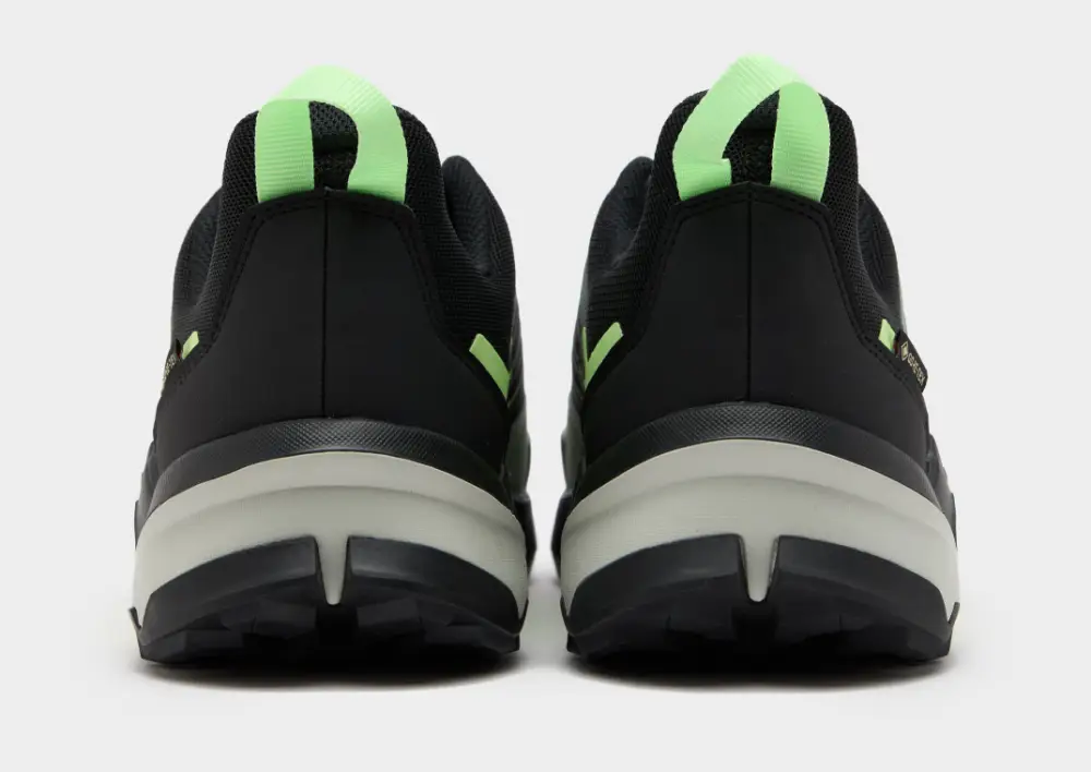 adidas Terrex AX4 GORE-TEX 