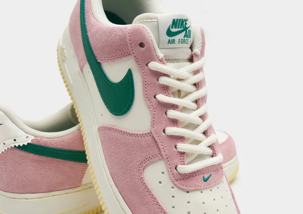 Nike Air Force 1 '07 LV8 