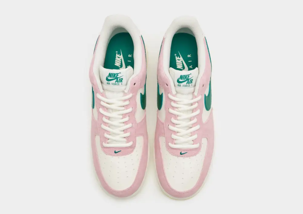 Nike Air Force 1 '07 LV8 