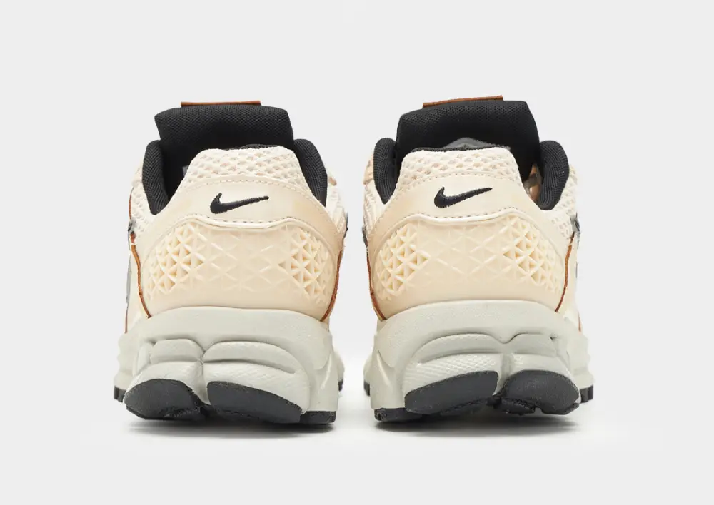Nike Vomero 5 Women's 