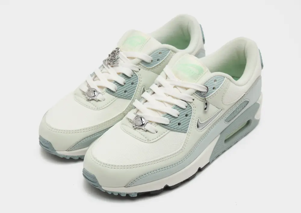 Nike Air Max 90 Women's