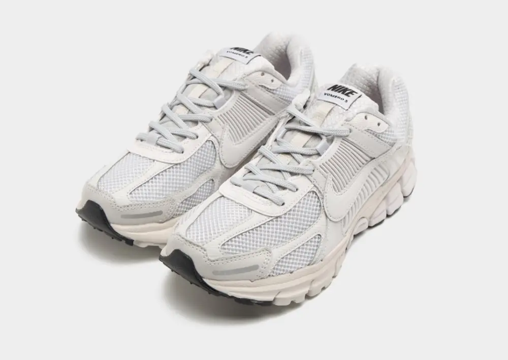 Nike Vomero 5 Women's