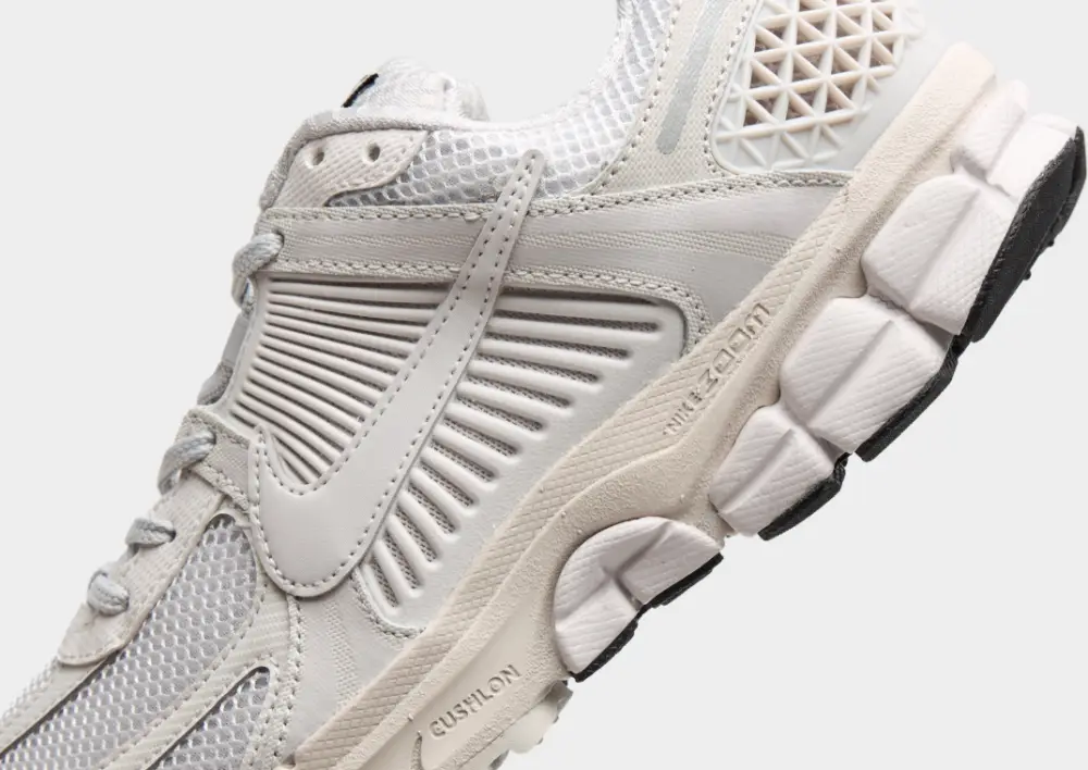Nike Vomero 5 Women's 