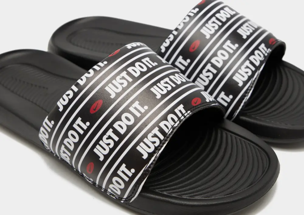 Nike Victori One Slides 