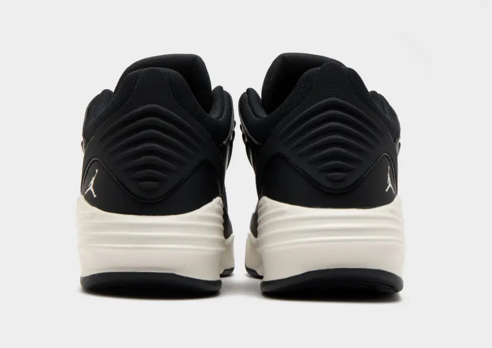 Jordan Max Aura 5 