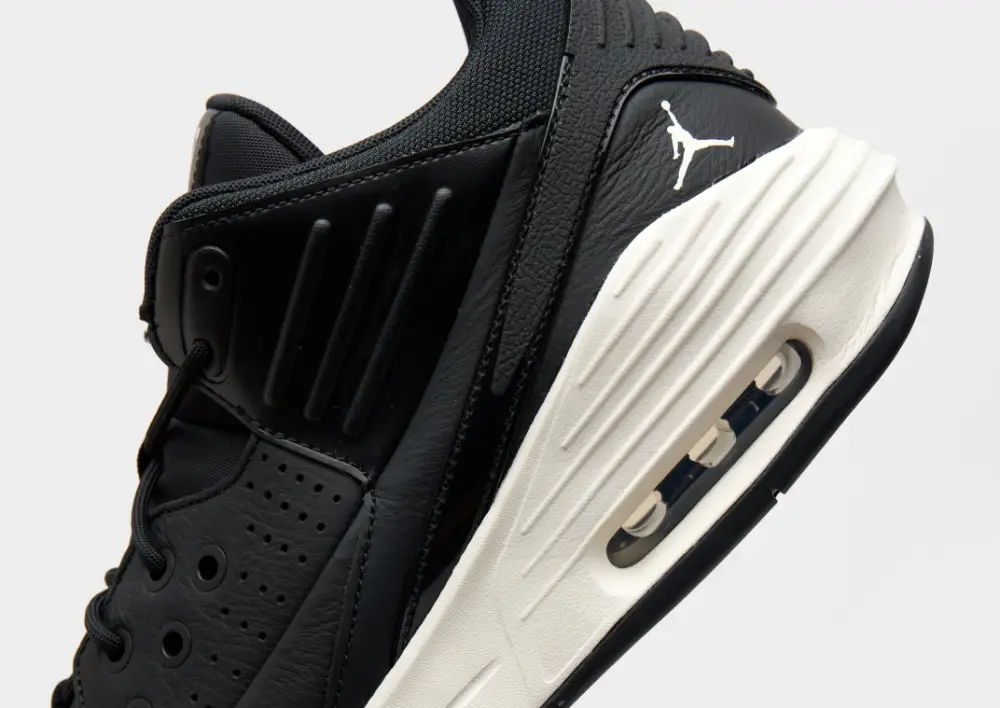 Jordan Max Aura 5 