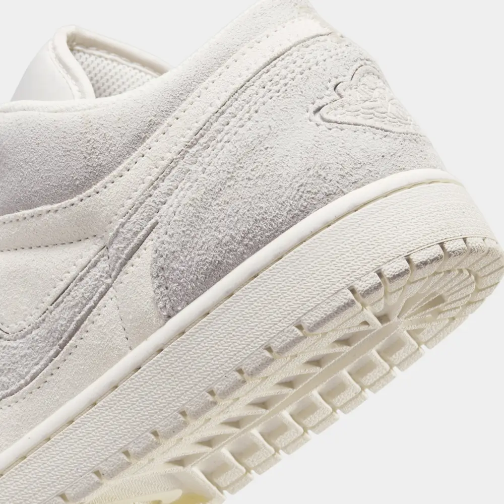 Jordan Air 1 Low SE 