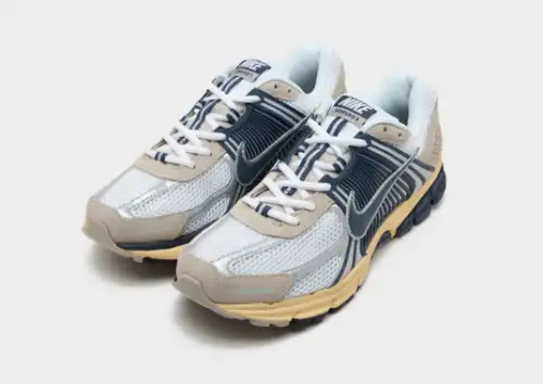 Nike Zoom Vomero 5 52E619