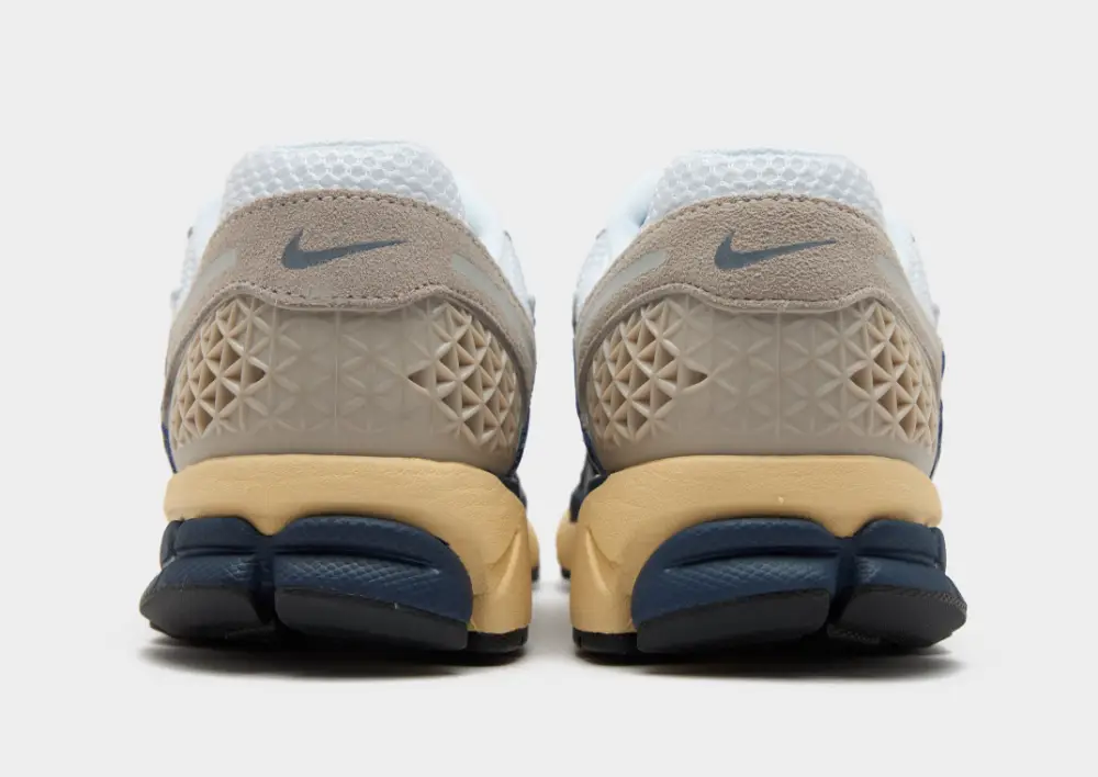 Nike Zoom Vomero 5 