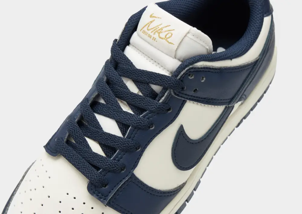 Nike Dunk Low Women's 