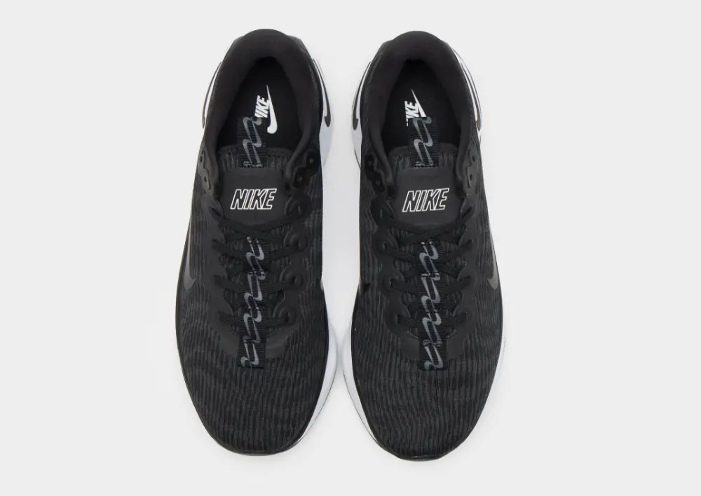 Nike Motiva 