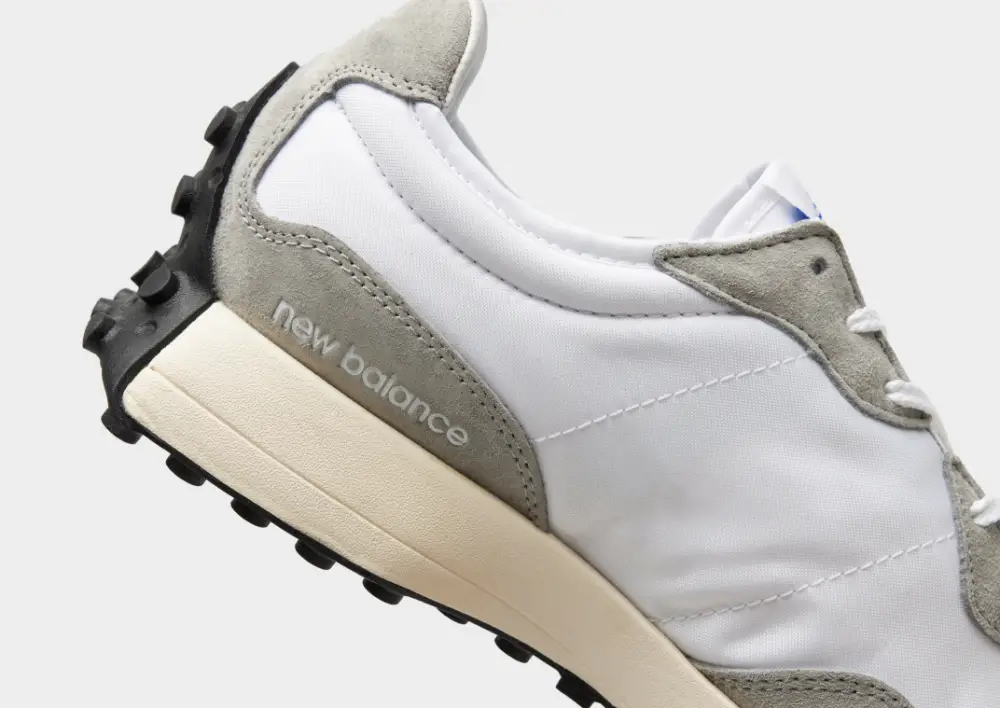 New Balance 327 