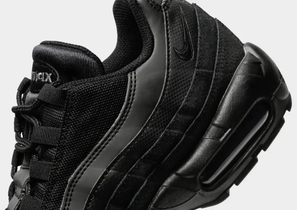 Nike Air Max 95 Essential 