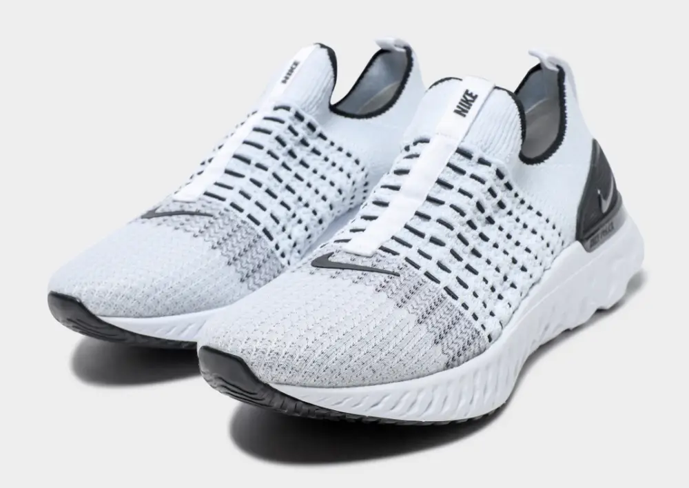 Nike React Phantom Run Flyknit 2 3BE83