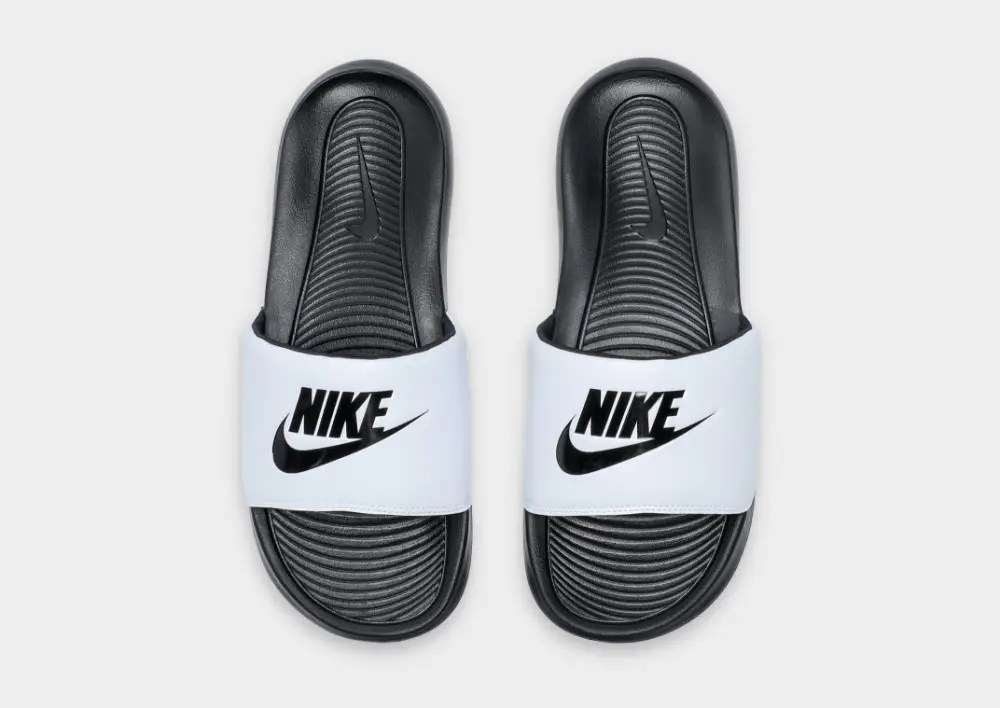 Nike Victori Slides 