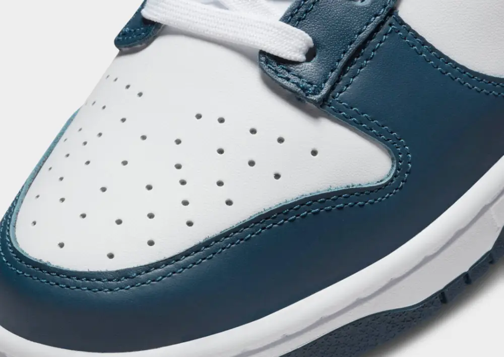 Nike Dunk Low "Valerian Blue" 