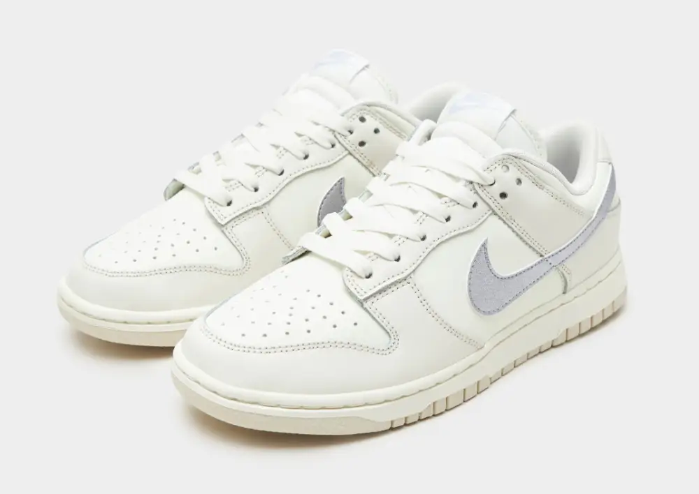 Nike Dunk Low Women's
