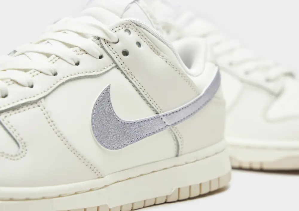 Nike Dunk Low Women's 